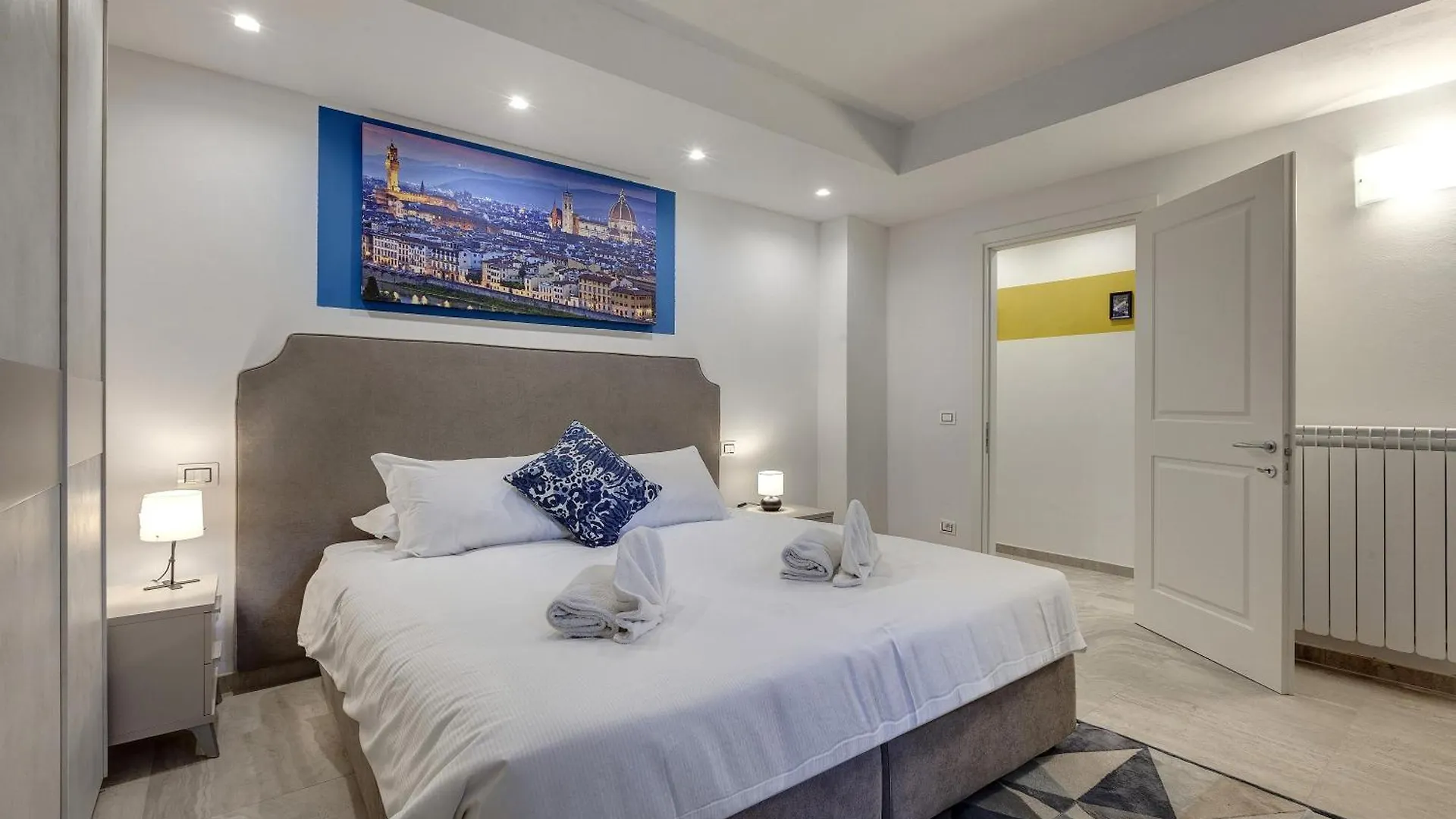 Bice & Krizia Apartments By Mamo Florence Italy