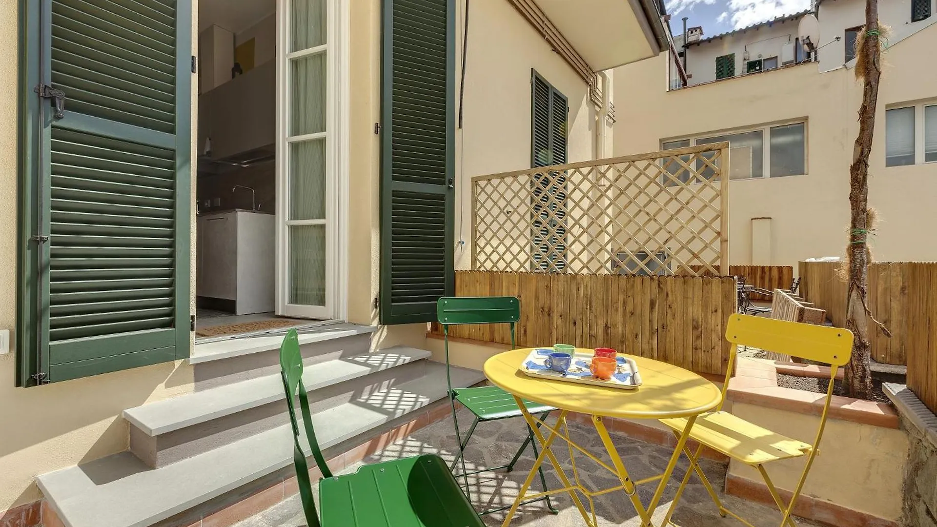 Bice & Krizia Apartments By Mamo Florence Italy